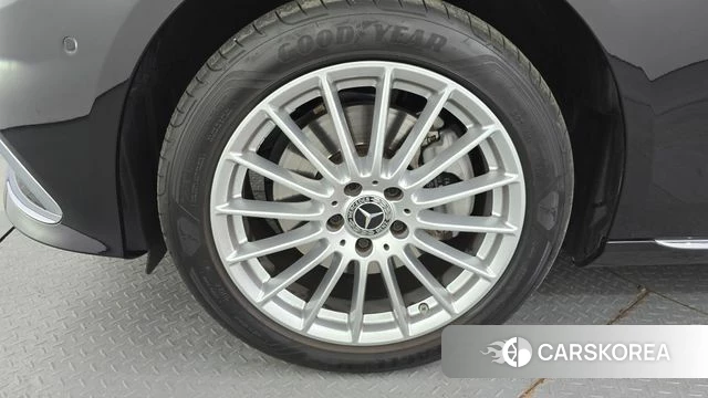 Mercedes-Benz E-Class W213 id 3891833 из Кореи 15