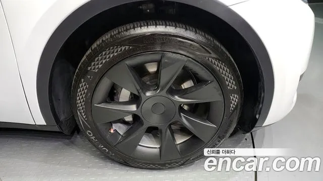 Tesla Model Y id 2805578 из Кореи 15