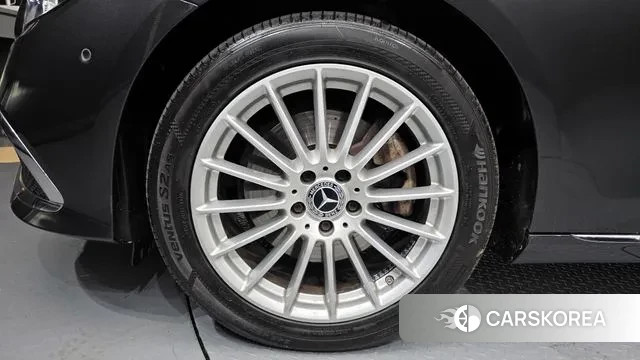 Mercedes-Benz E-Class W213 id 3468074 из Кореи 15