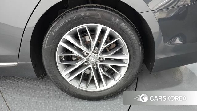 Hyundai Grandeur IG id 3873476 из Кореи 15