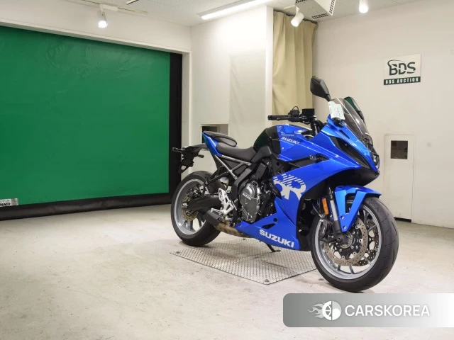 Проданный Suzuki GSX-8R 2025 из Японии, фото 3