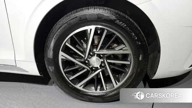 Hyundai The New Grandeur IG id 3291081 из Кореи 15