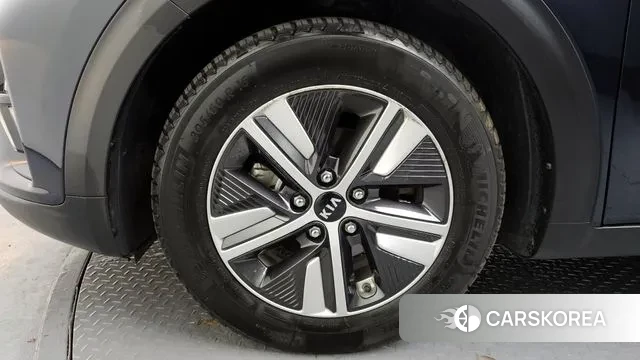 Kia The New Niro id 3789381 из Кореи 15