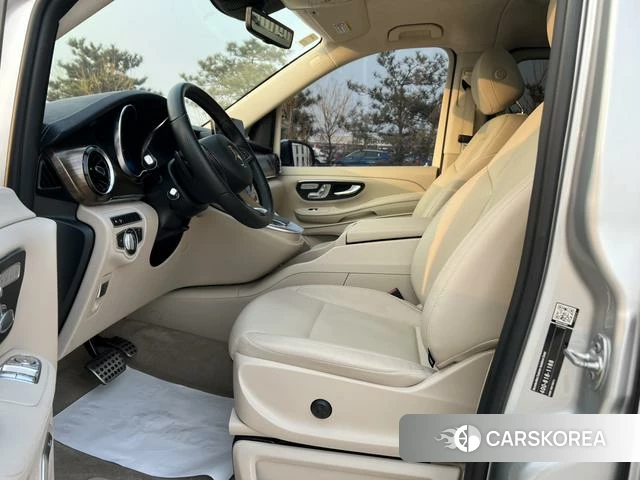 Mercedes-Benz V-class id 3889880 из Китая 13