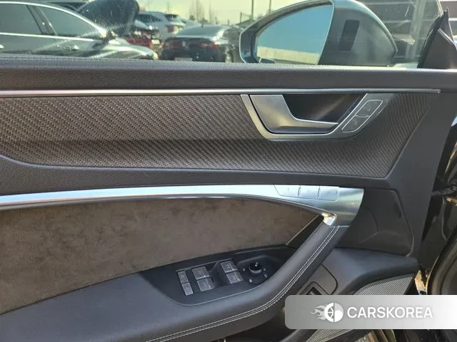 Audi S7 (4K) id 3479274 из Кореи 12