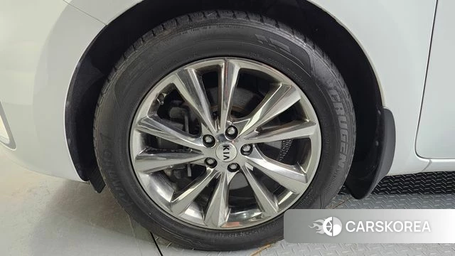 Kia The New Carnival id 3885563 из Кореи 15