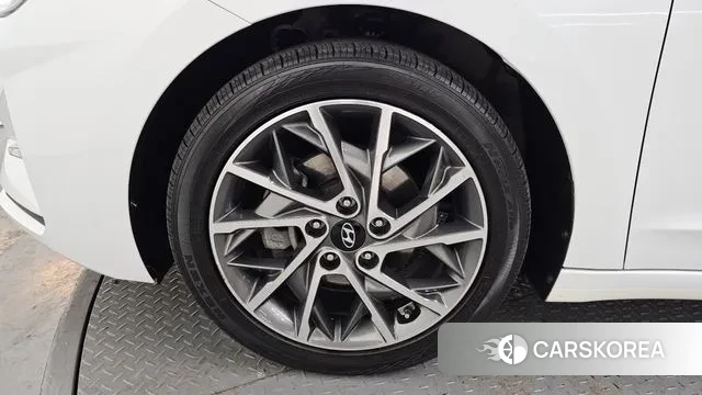 Hyundai The New Avante AD id 3626720 из Кореи 15