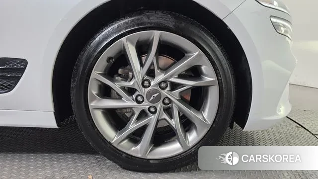 Genesis The New G70 id 3764040 из Кореи 15