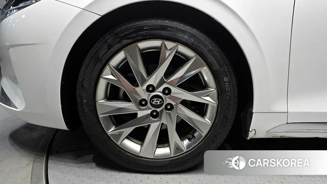 Hyundai The New Grandeur IG Hybrid id 4362733 из Кореи 15
