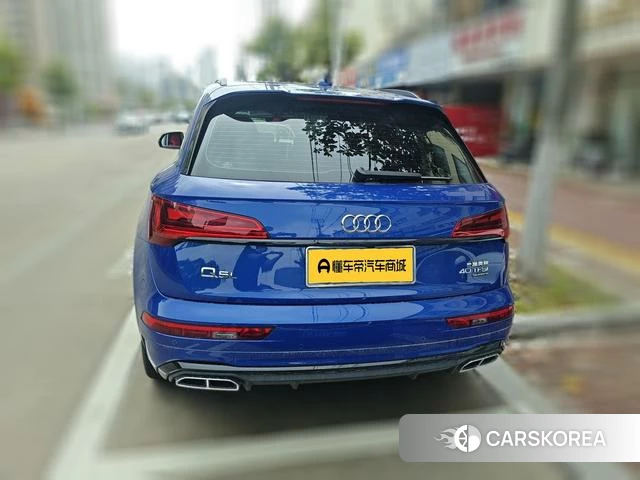Audi Q5L 2023 Синий из Китая, фото 5