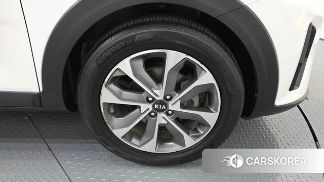 Kia Stonic id 4188680 из Кореи 15