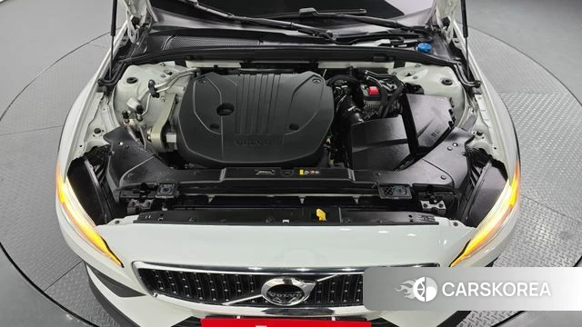 Volvo V60 Cross-Country 2nd Generation id 4293944 из Кореи 29