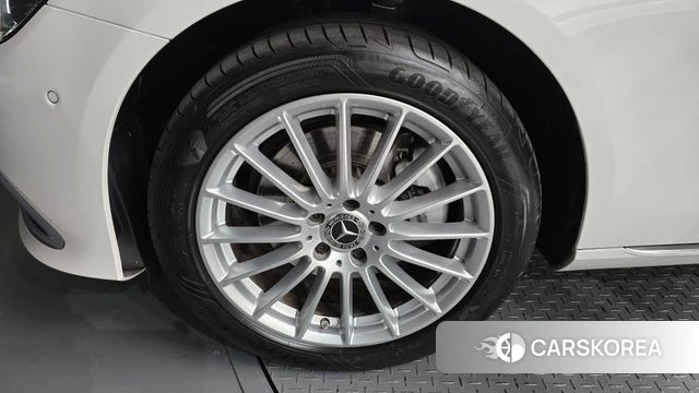 Mercedes-Benz E-Class W213 id 3885131 из Кореи 15