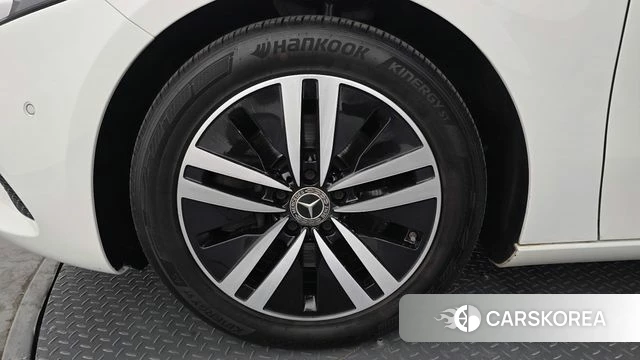 Mercedes-Benz A-Class W177 id 4415905 из Кореи 25