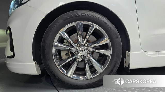 Kia The New Carnival id 3966255 из Кореи 15