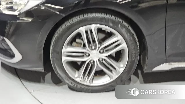 Hyundai Grandeur IG id 3429189 из Кореи 15