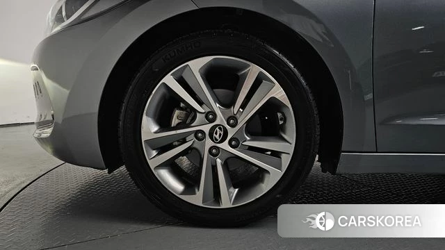 Hyundai Avante AD id 4295236 из Кореи 15
