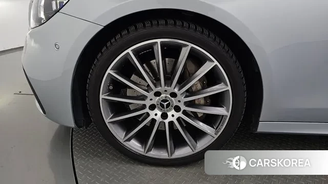 Mercedes-Benz E-Class W213 id 3437989 из Кореи 15