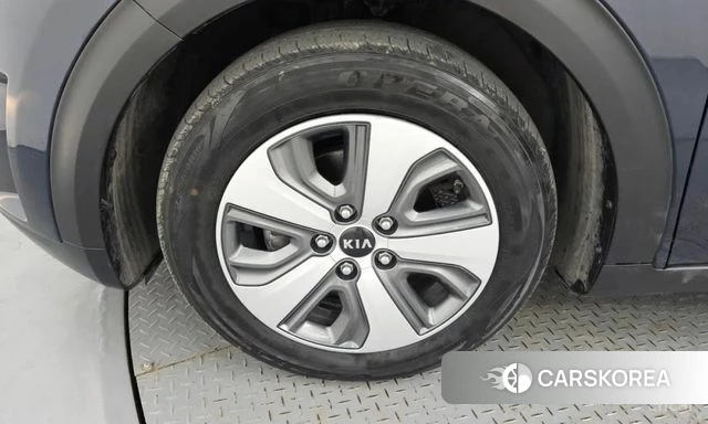 Kia Niro id 4873411 из Кореи 15