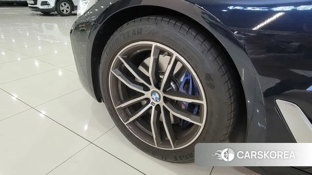 BMW 5 Series (G60) id 4249031 из Кореи 15
