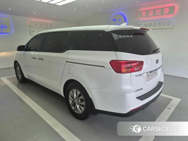 Kia The New Carnival id 4496720 из Кореи 15