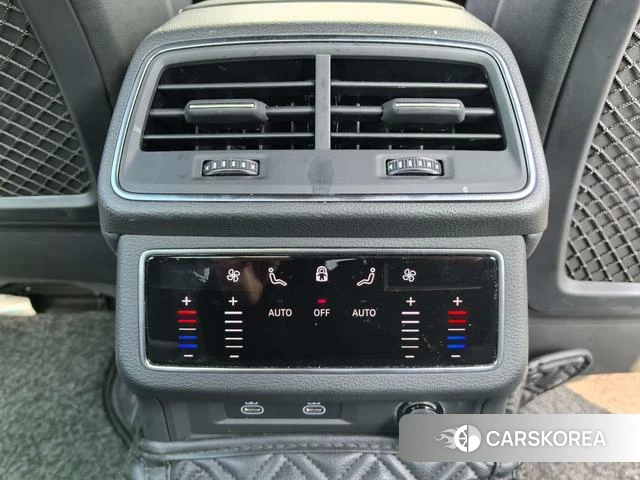 Audi A6L id 4299899 из Китая 14