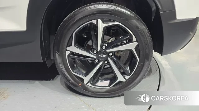 Chevrolet (GM Daewoo) Trailblazer id 3335775 из Кореи 15