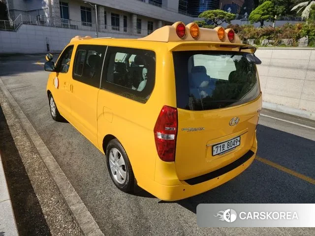 Hyundai The New Grand Starex id 3288358 из Кореи 15