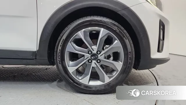 Kia Stonic id 3593364 из Кореи 15