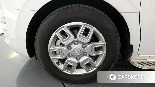 Hyundai Staria id 4292384 из Кореи 30