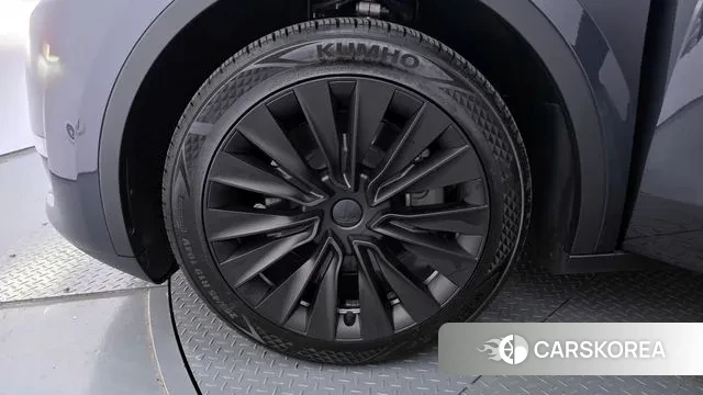 Tesla Model Y id 3015936 из Кореи 15