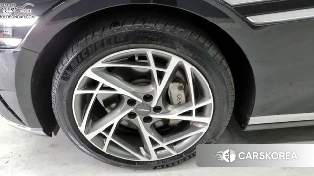Genesis G90 (RS4) id 3859614 из Кореи 13
