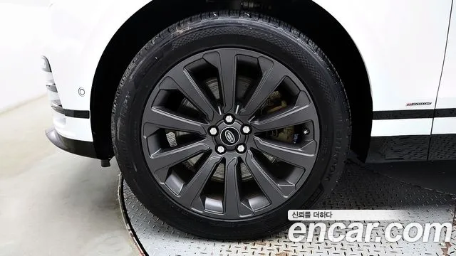 Land Rover Range Rover Velar id 2811906 из Кореи 15