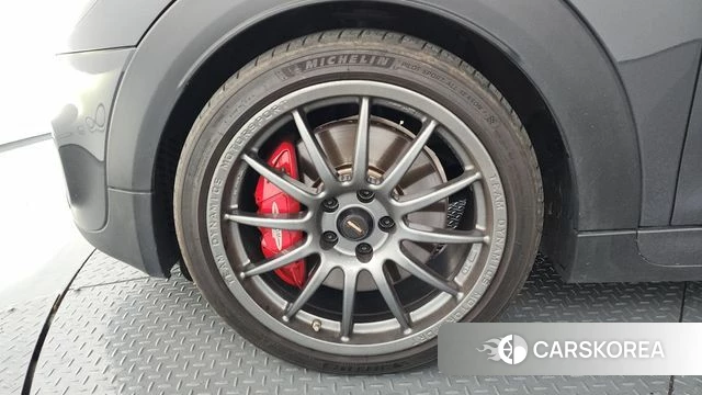 Mini Cooper S id 4525822 из Кореи 27
