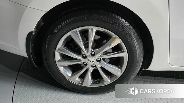 Kia The New Carnival id 4873301 из Кореи 26