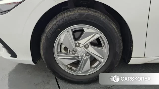 Hyundai The New Avante (CN7) id 2910043 из Кореи 15