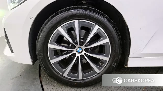 BMW 3 Series (G20) id 3037838 из Кореи 15