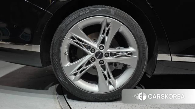 Genesis G90 (RS4) id 4749901 из Кореи 29