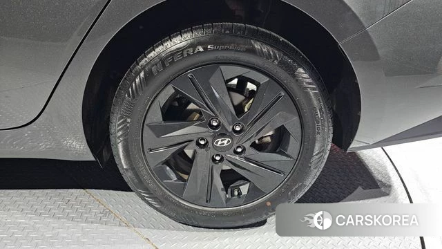 Hyundai Avante (CN7) id 3940897 из Кореи 15