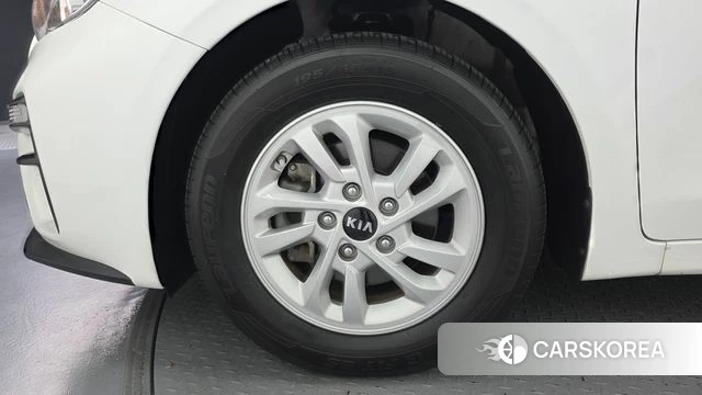 Kia Come New K3 id 4672377 из Кореи 15