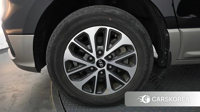 Hyundai The New Grand Starex id 4417041 из Кореи 15
