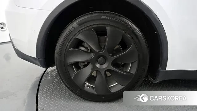 Tesla Model Y id 3143044 из Кореи 15