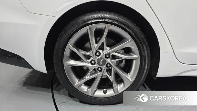 Genesis The New G70 id 3892703 из Кореи 15