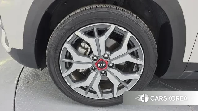Kia Seltos id 3059993 из Кореи 15