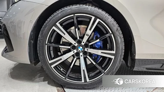 BMW 5 Series (G60) id 3410155 из Кореи 15