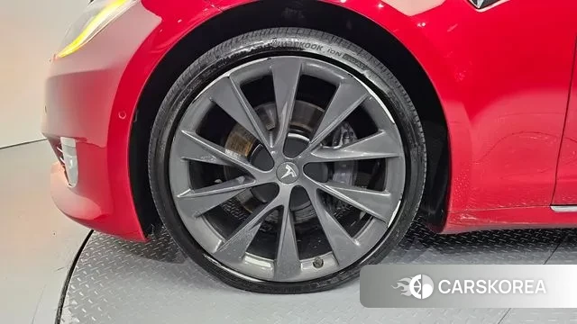 Tesla Model S id 3282642 из Кореи 15