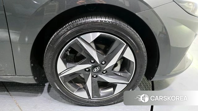 Hyundai Avante (CN7) id 3812607 из Кореи 15