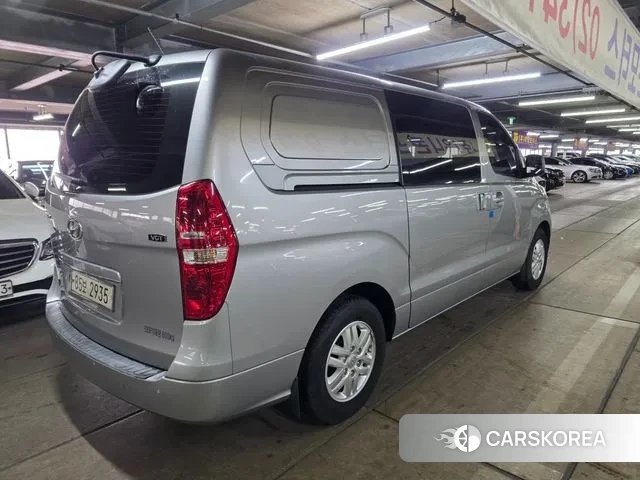 Hyundai The New Grand Starex id 3161035 из Кореи 14