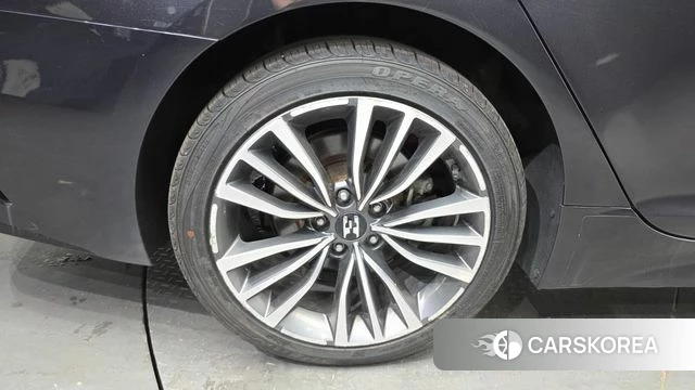 Kia Stinger id 4385104 из Кореи 25