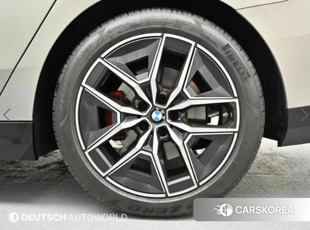 BMW 5 Series (G60) id 4539567 из Кореи 15